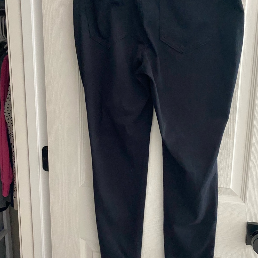 Amazon Essentials Classic Black Trousers